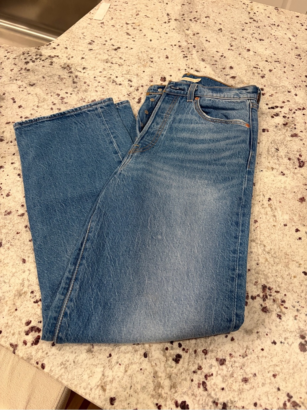 Levi’s Ribcage Straight Ankle